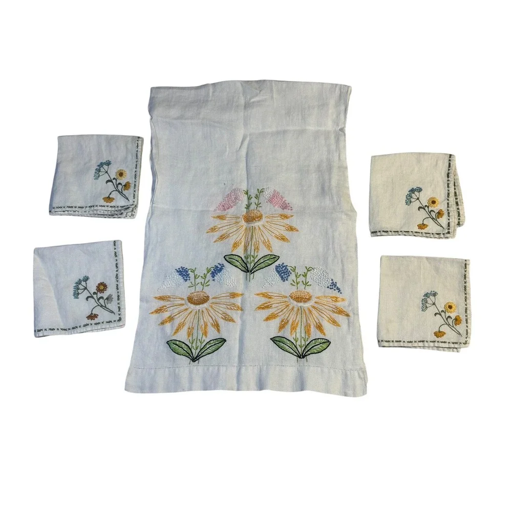Vintage Hand Embroidered Floral Linen Table Runner and 4 Napkin Set White Yellow